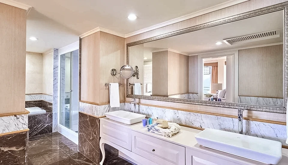 هتل رکسوس داون تاون آنتالیا